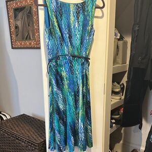 Kasper Blue and Green Patterned Midi Dress
